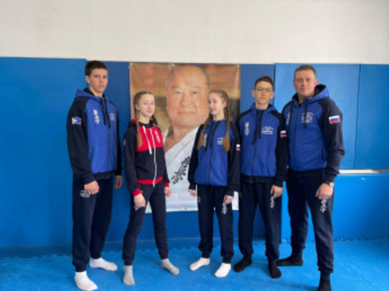 Чукотские спортсмены участвуют в Первенстве ДВ по киокусинкай