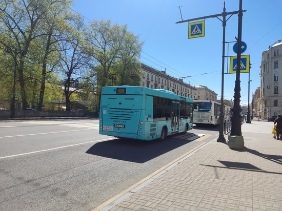 Автобусы изменят движение 22 мая из-за марафона «Забег.РФ» в Петербурге