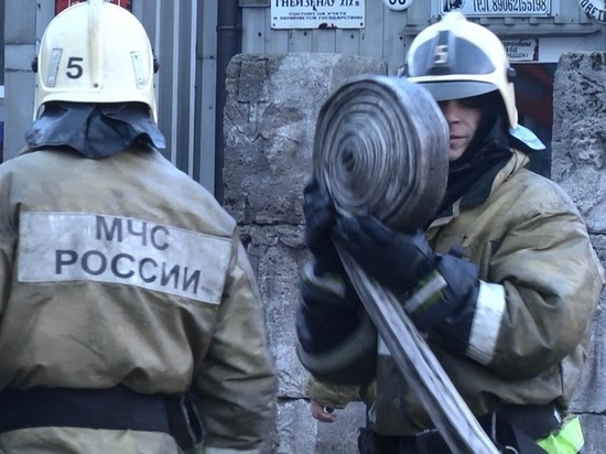 В Калининградской области сгорела баня