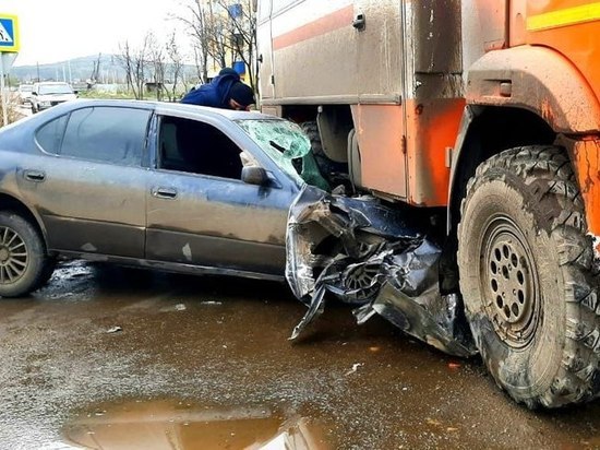 ДТП с вахтовым автобусом произошло в Углегорске