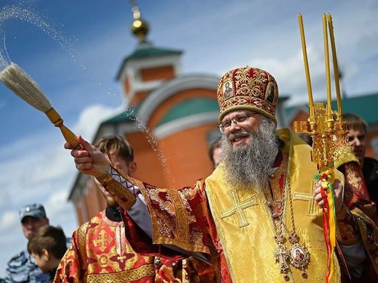 В Мамонтовой пустыни отметили праздник в честь Николая Чудотворца