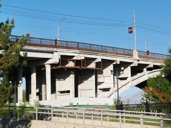 Ремонт коммунального моста в Бийске перенесли из-за отсутствия подрядчика
