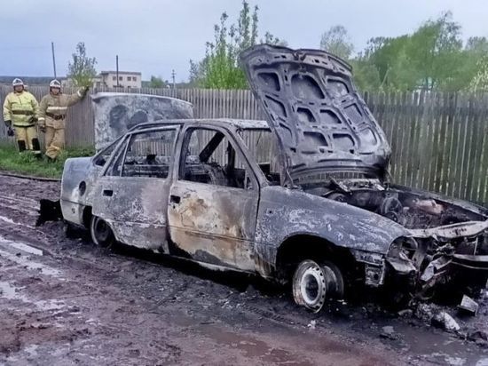 В Башкирии в автомобиле сгорел мужчина