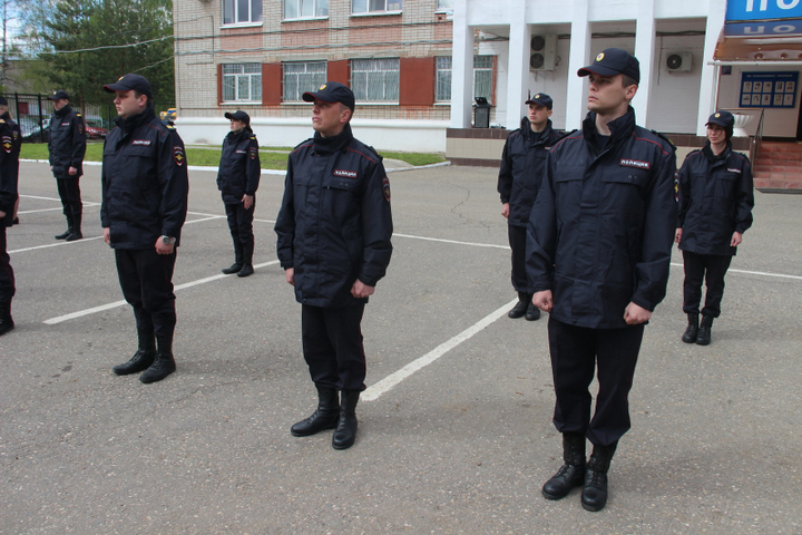 Ряды костромской полиции в минувшую субботу пополнили 17 новых сотрудников
