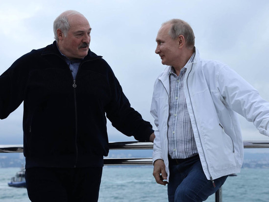 Путин и Лукашенко начали переговоры в Сочи с видом на море