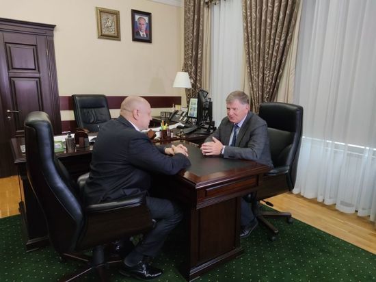 Председатель Горсовета и мэр Омска обсудили сотрудничество «Единой России» с её сторонниками