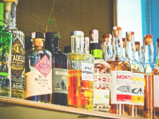 50 фактов продажи алкоголя с нарушением законодательства выявили в день празднования Последних звонков