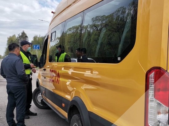 Инспекторы нашли 40 нарушений у таксистов во время рейдов в Ленобласти за неделю