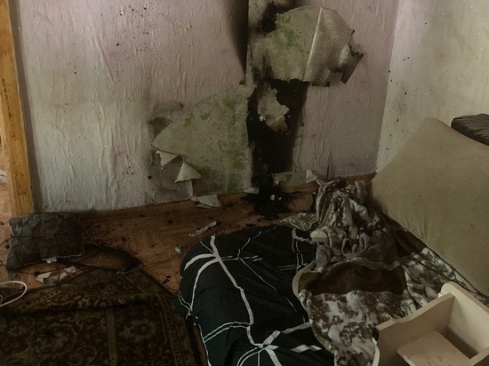 В Курске эвакуировали 19 человек из-за горящего кресла в квартире многоэтажки на Малышева