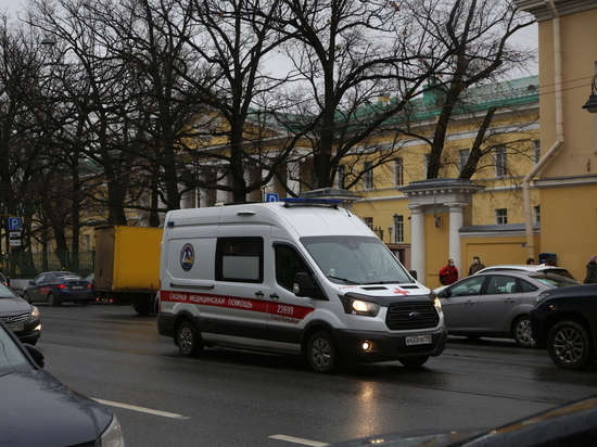 В Петербурге уменьшили количество коек для больных коронавирусом
