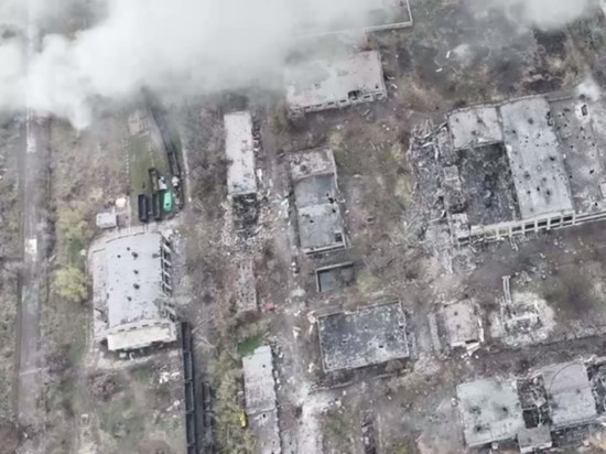 Найден последний ужин боевика на "Азовстали": полтавская тушенка, банка помидоров