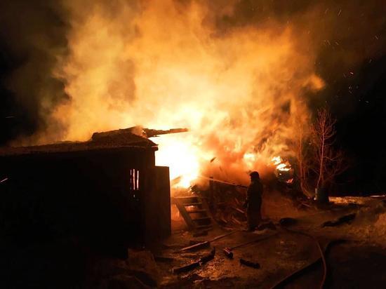 В Ростовской области 61-летняя женщина погибла при пожаре в частном доме