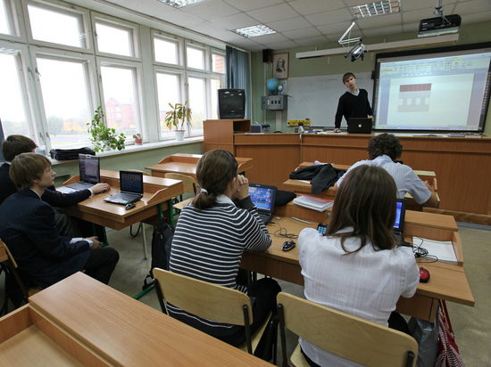 Патрушев заявил, что Россия должна отказаться от болонской системы образования