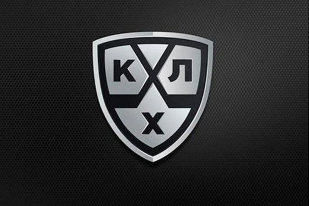 Клуб КХЛ "Авангард" уволил тренера за оскорбления игроков