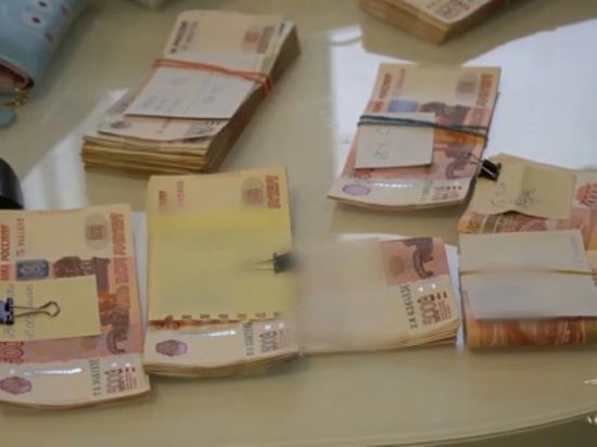 Уфимские полицейские задержали членов банды, занимавшихся нелегальным обналичиванием денег