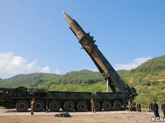 КНДР запустила еще две баллистические ракеты в сторону Японского моря