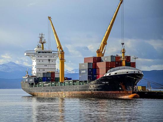 Порт Мариуполя начал работу в повседневном режиме