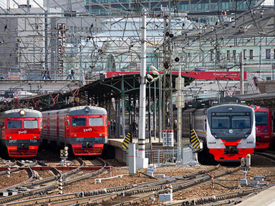 Летом в РЖД добавят тысячи дополнительных мест в поездах на юг России