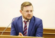 Проявленная Дадаевым несговорчивость предположительно и спровоцировала решение подвергнуть его коллегиальной обструкции в региональном парламенте