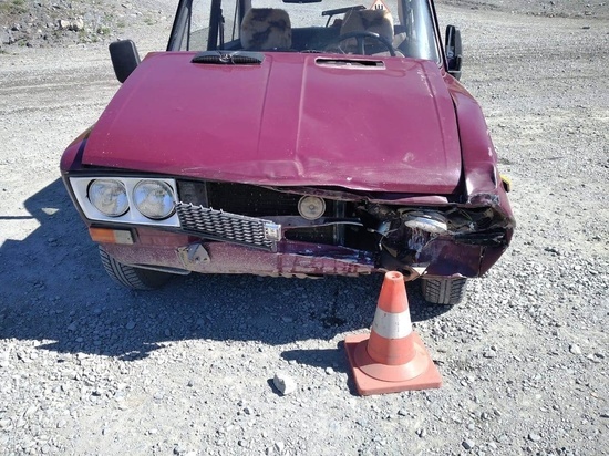 В Хакасии в результате столкновения мотоцикла и авто пострадал подросток