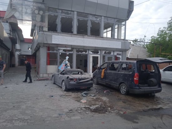 Один человек погиб и семь получили ранения при взрыве в Донецке