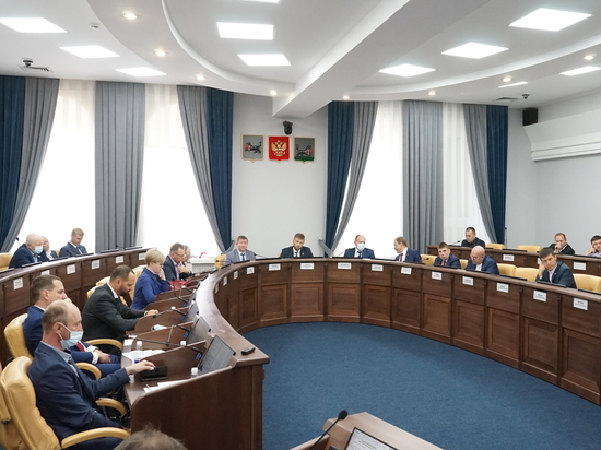 В Иркутске дума приняла отчёт мэра за 2021 год