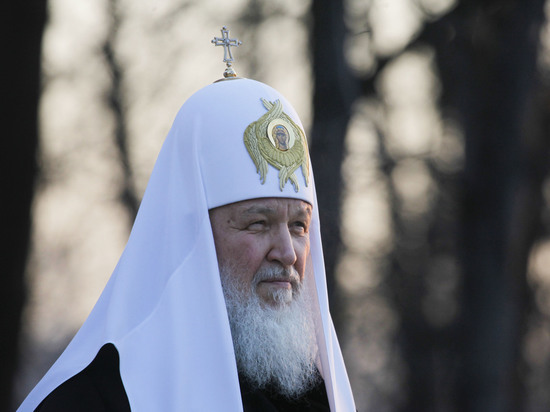 ПЦУ попросила Константинополь «лишить престола» патриарха Кирилла
