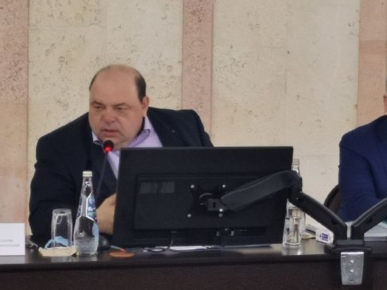 Больше половины жителей Саратовской области привились от COVID-19
