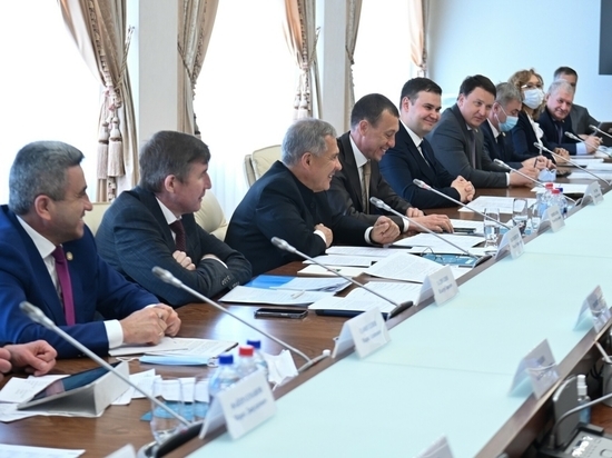 В Татарстане обсудили сотрудничество республики и холдинга «СИБУР»
