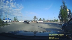Два авто столкнулись на перекрестке в Ноябрьске