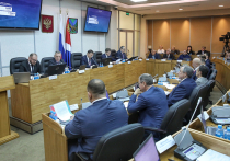 Олег Кожемяко отчитался перед краевым законодательным собранием об итогах деятельности органов исполнительной власти за прошлый год