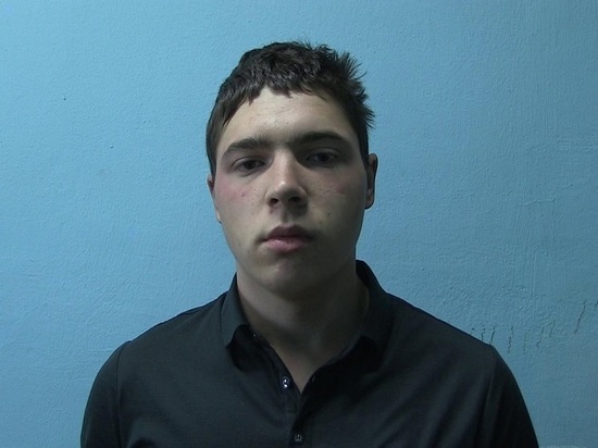 Троих подозреваемых в участии в мошеннической схеме «Родственник попал в ДТП» задержали в Екатеринбурге