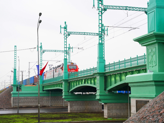 В Петербурге после реконструкции открылся путепровод над Пулковским шоссе