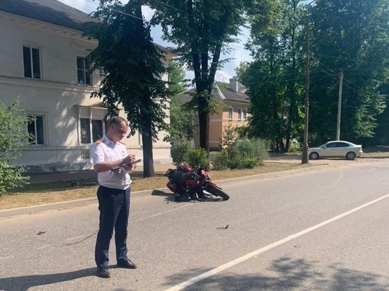 В Новгородской области осудили экс-полицейского, насмерть сбившего мотоциклиста на служебной машине