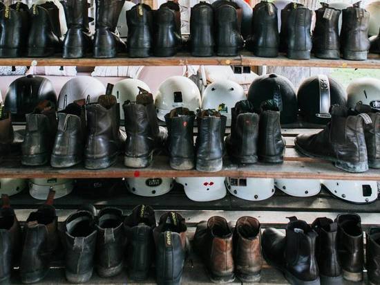 В Дагестане из незаконного оборота изъяли более 17,5 тысяч пар обуви