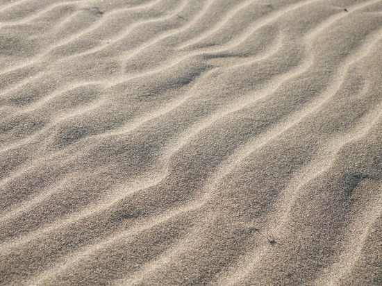 Факт незаконной добычи песка выявили в Дербенте