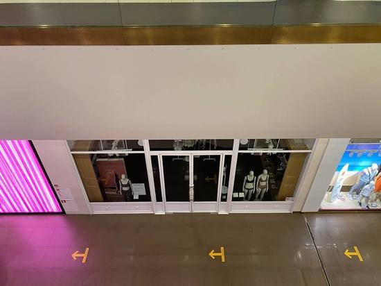 Петербургским сотрудникам Zara и Bershka оплатят простой в работе