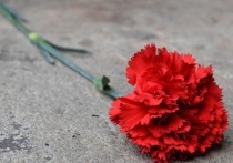 26 мая в Змеиногорске прошли похороны 23-летнего рядового Александра Маслакова, который погиб в ходе спецоперации на Украине