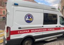 Вечером 27 мая пенсионерка попала под колеса самоката и получила травмы. 81-летнюю петербурженку доставили в больницу с повреждениями головы, груди и бедра.
