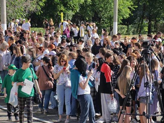 «Город химиков» Невинномысск прошагали и проехали на велосипедах