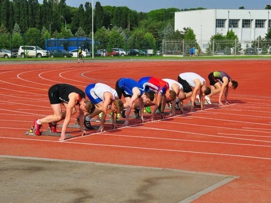 Абаканский легкоатлет успешно выступил на соревнованиях в Краснодаре