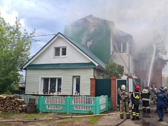 Годовалый ребенок и 2 женщины погибли в пожаре в Ижевске