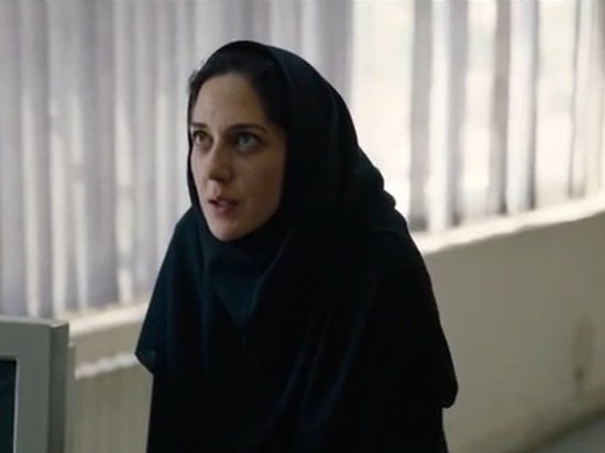 Приз за лучшую женскую роль в Каннах получила иранская актриса Захра Амир Эбрахими