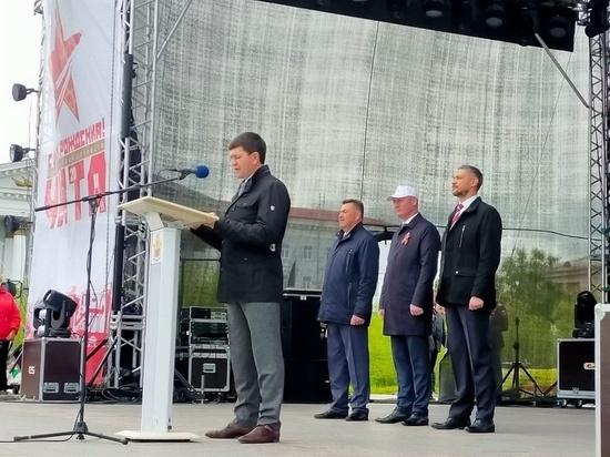 ЗабЖД подарила Чите сертификат на 17 млн рублей на День города