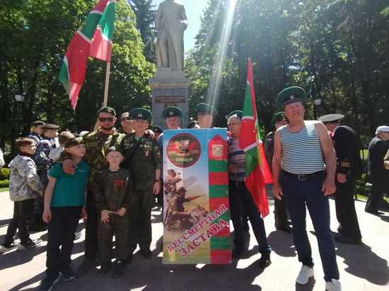 По Кисловодску прошагал Бессмертный пограничный полк