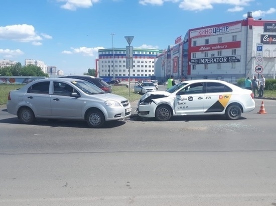 В Омске в ДТП с участием «Яндекс Такси» пострадал младенец