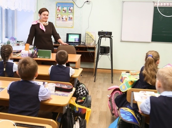 220 ижевских выпускников получат золотые медали "За особые успехи в учении"