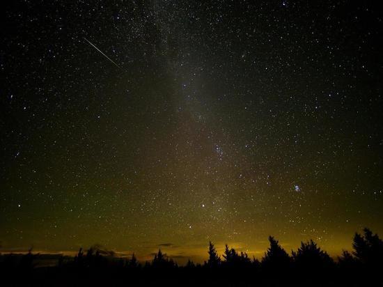 В ночь на 31 мая новосибирцы смогут наблюдать метеоритный дождь