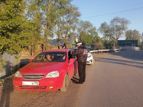 Более 300 водителей задержали в Свердловской области за грубые нарушения ПДД