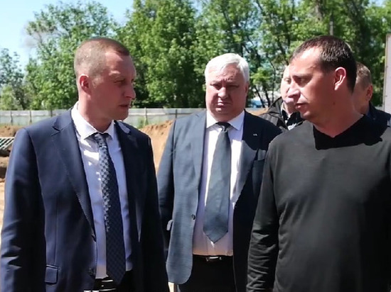 Ледовый дворец в Энгельсе планируют сдать в декабре нынешнего года
